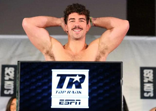 开云-竞标会取消！弗兰克·桑切斯与小理查德·托雷斯对决敲定在3月举行|拳手|拳击|赛事|比赛|淘汰赛_新浪体育_新浪新闻