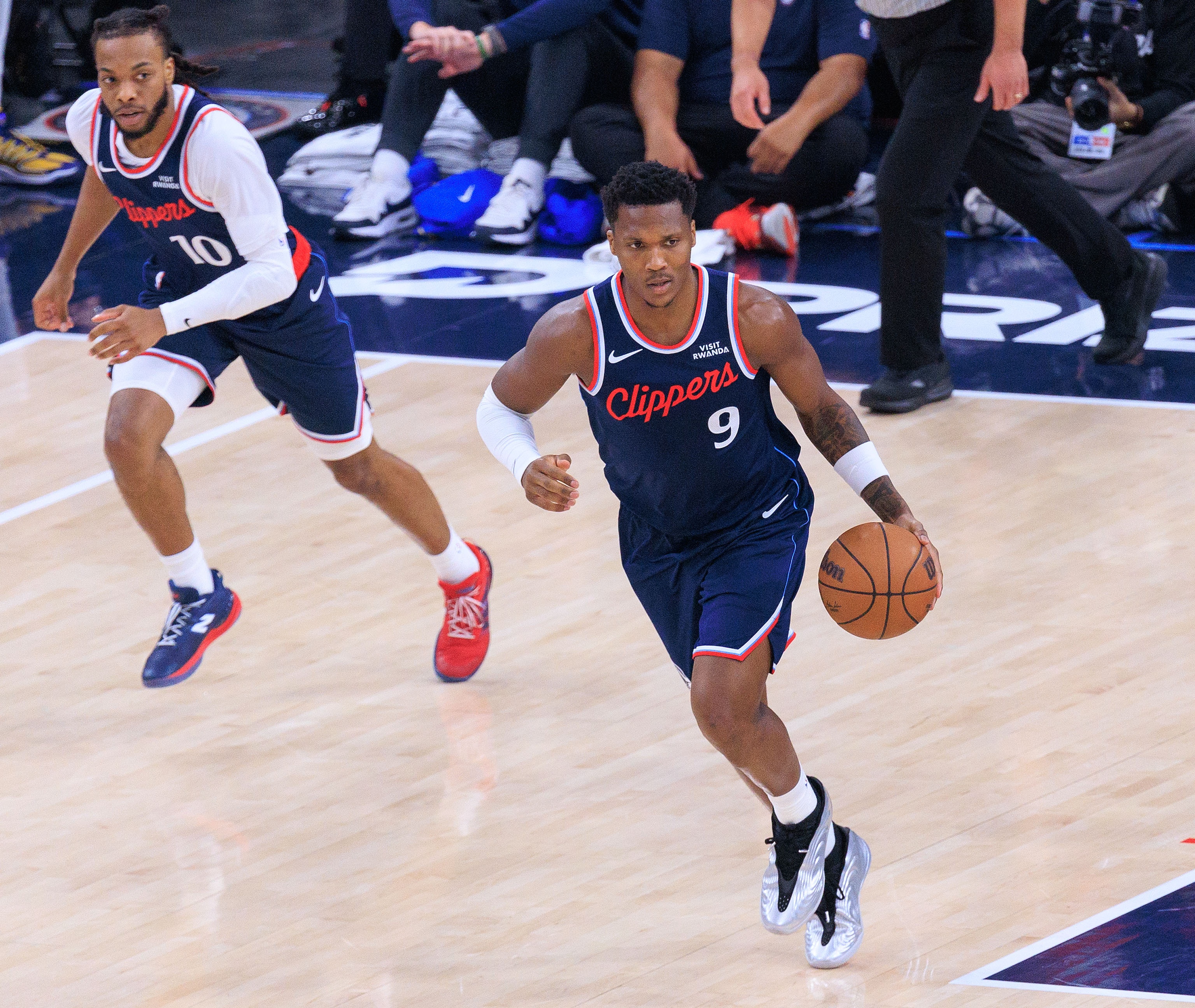 kaiyun.com-马瑟林：被交易确实难受但值得 很高兴成为这两支球队的一部分