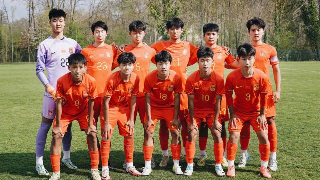 开云官网-【热身赛】中国U16男足0比2不敌格勒诺布尔U17男足